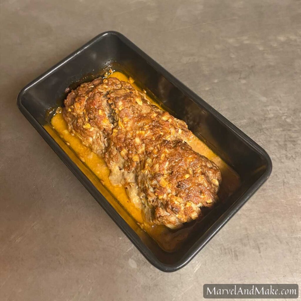 Easy Traditional Meatloaf from Marvel & Make at marvelandmake.com